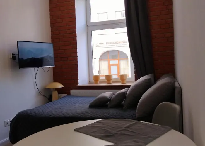 Daire Klonowicza 18 *